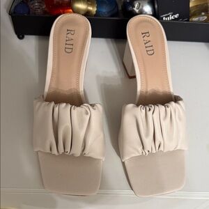 RAID Women's Cream Heeled Sandals